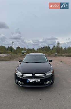 Седан Volkswagen Passat 2012 в Коростене