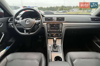 Седан Volkswagen Passat 2018 в 