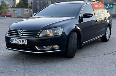 Универсал Volkswagen Passat 2013 в Кропивницком
