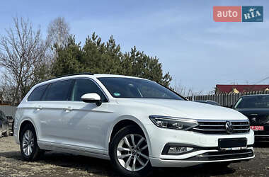 Універсал Volkswagen Passat 2021 в Луцьку