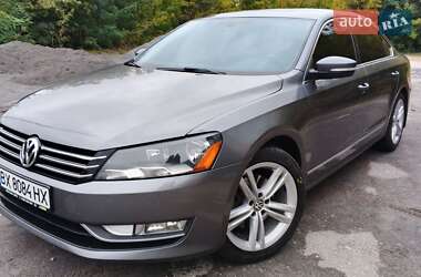 Седан Volkswagen Passat 2012 в Новій Ушиці