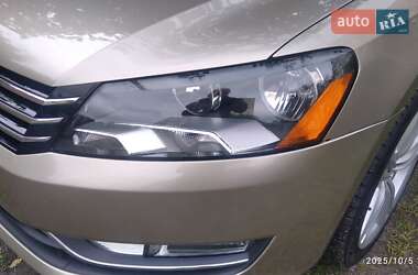 Седан Volkswagen Passat 2015 в Виннице
