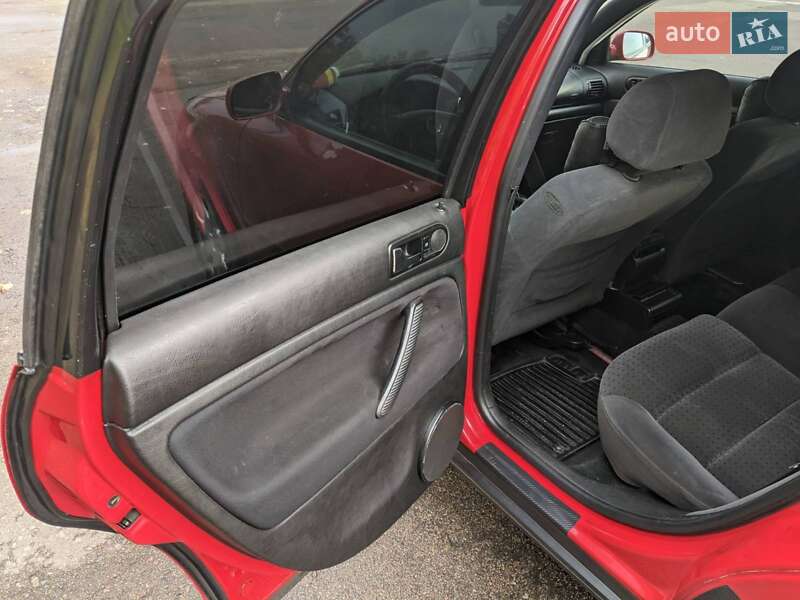 Універсал Volkswagen Passat 2000 в Рівному фото 7 Універсал Volkswagen Passat 2000 в Рівному