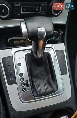 Универсал Volkswagen Passat 2010 в 