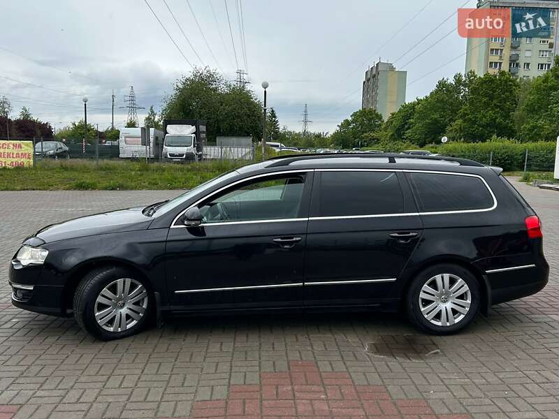 Универсал Volkswagen Passat 2009 в Ивано-Франковске