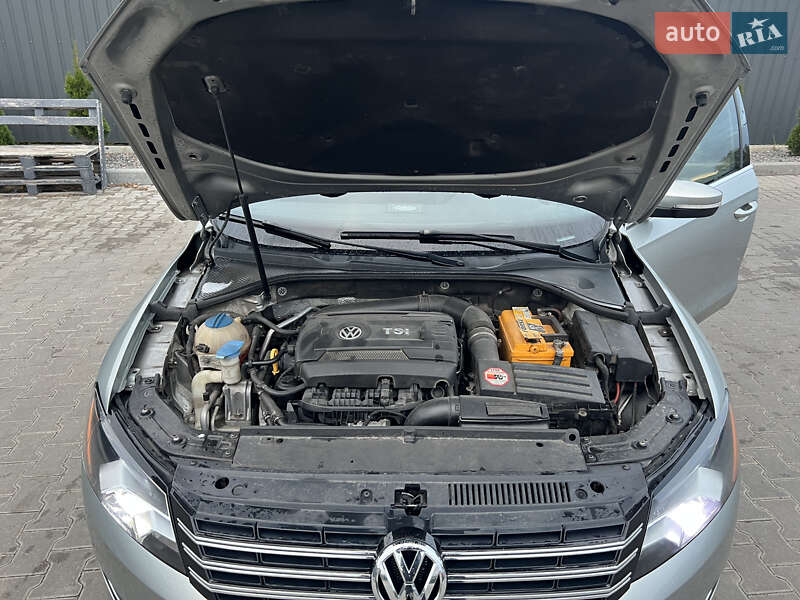 Седан Volkswagen Passat 2014 в Фастове