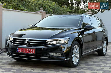 Универсал Volkswagen Passat 2021 в Мукачево