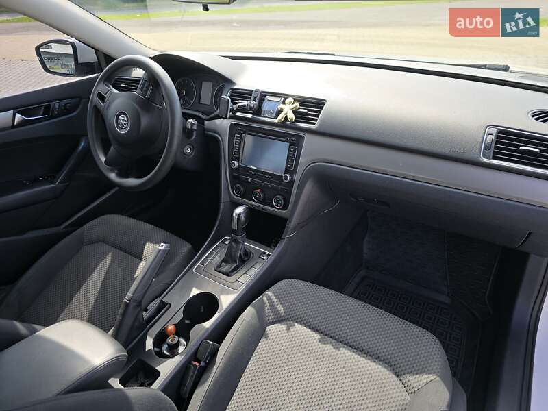 Седан Volkswagen Passat 2012 в Львове фото 22 Седан Volkswagen Passat 2012 в Львове