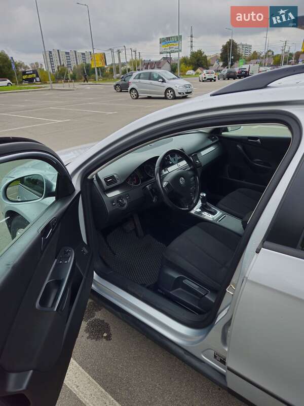 Универсал Volkswagen Passat 2009 в Ирпене