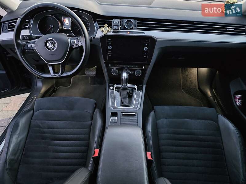 Универсал Volkswagen Passat 2017 в Барановке