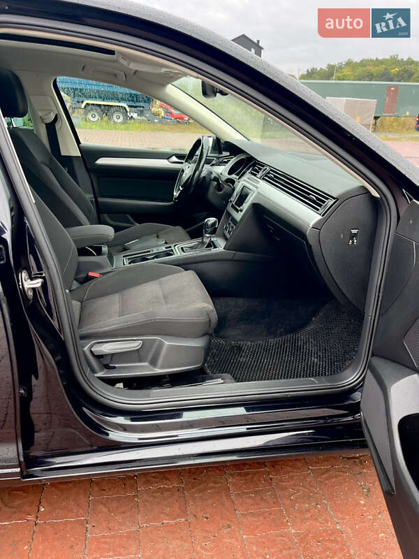 Универсал Volkswagen Passat 2016 в Тернополе