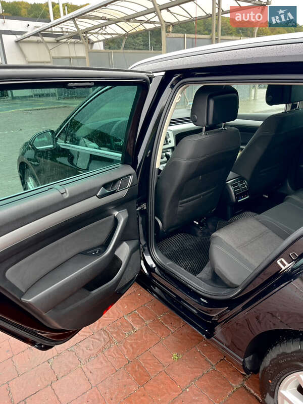 Универсал Volkswagen Passat 2016 в Тернополе