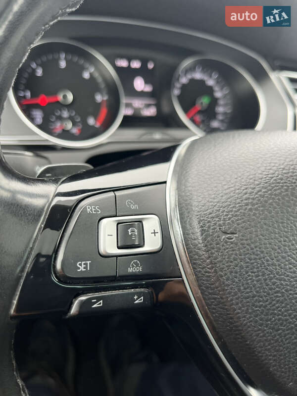 Универсал Volkswagen Passat 2016 в Тернополе