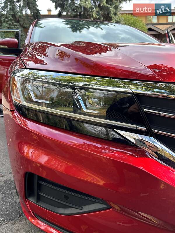 Седан Volkswagen Passat 2020 в Полтаве