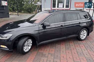 Универсал Volkswagen Passat 2017 в Снятине
