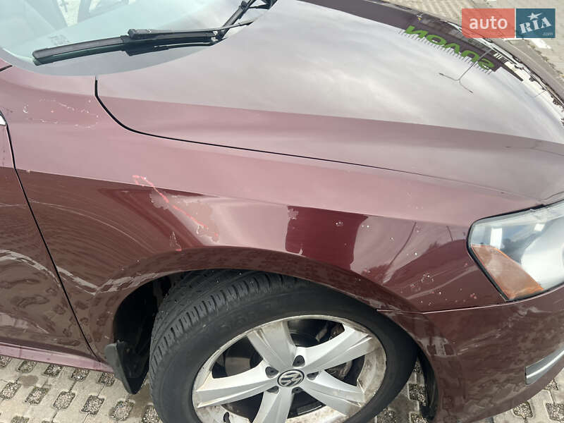 Седан Volkswagen Passat 2013 в Киеве