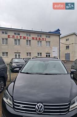 Универсал Volkswagen Passat 2012 в Черновцах