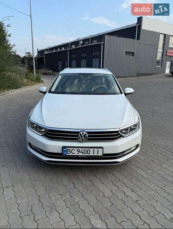 Универсал Volkswagen Passat 2018 в Стрые