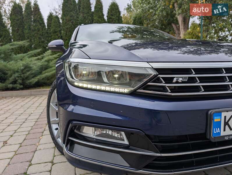 Универсал Volkswagen Passat 2018 в Киеве