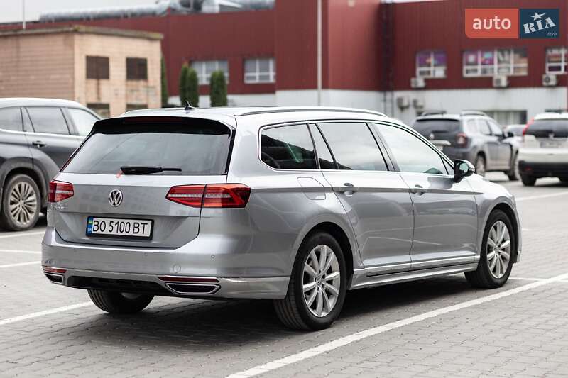 Универсал Volkswagen Passat 2018 в Зборове фото 13 Универсал Volkswagen Passat 2018 в Зборове