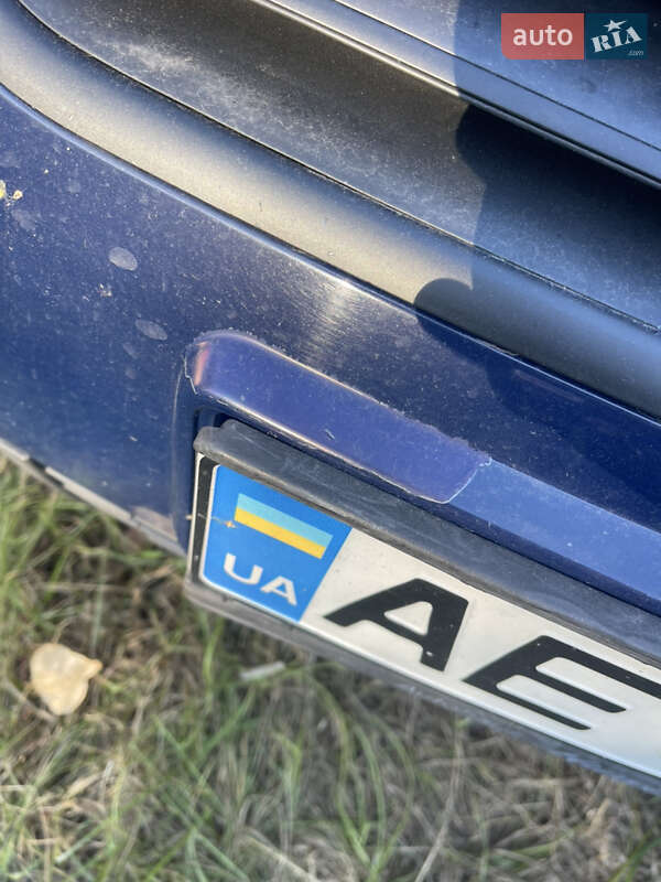 Седан Volkswagen Passat 2002 в Киеве фото 13 Седан Volkswagen Passat 2002 в Киеве