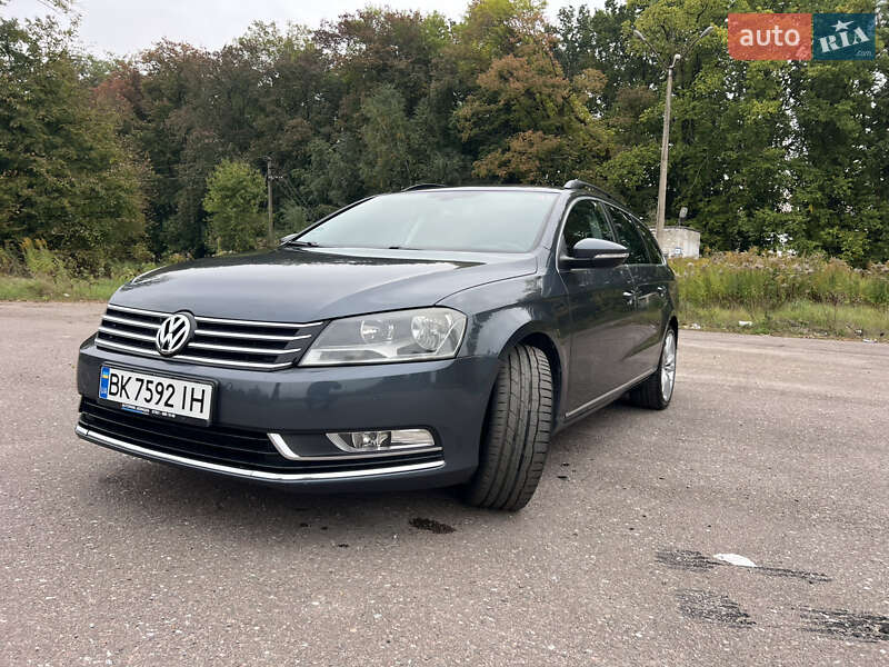 Универсал Volkswagen Passat 2011 в Дубно фото 4 Универсал Volkswagen Passat 2011 в Дубно