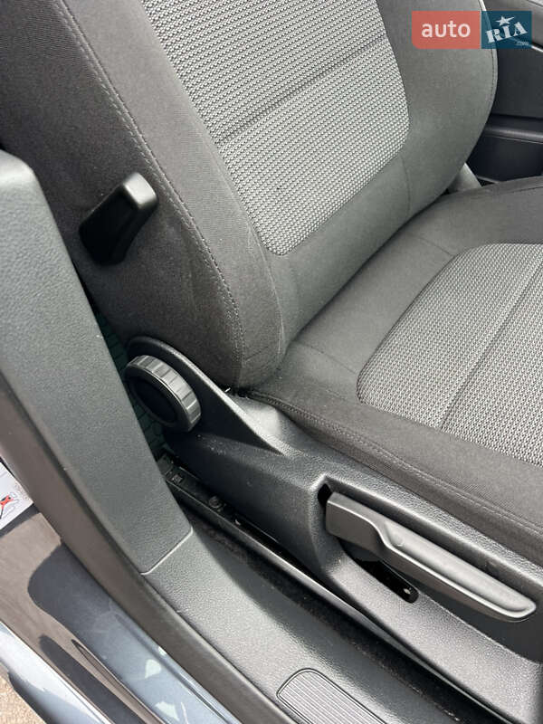 Универсал Volkswagen Passat 2011 в Дубно фото 42 Универсал Volkswagen Passat 2011 в Дубно