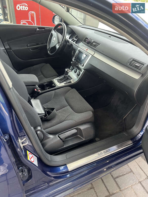 Універсал Volkswagen Passat 2007 в Хмельницькому
