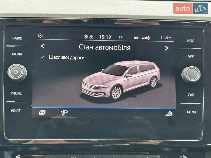 Универсал Volkswagen Passat 2020 в Киеве