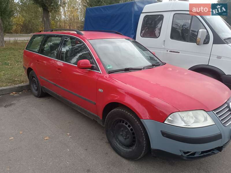 Универсал Volkswagen Passat 2001 в Киеве