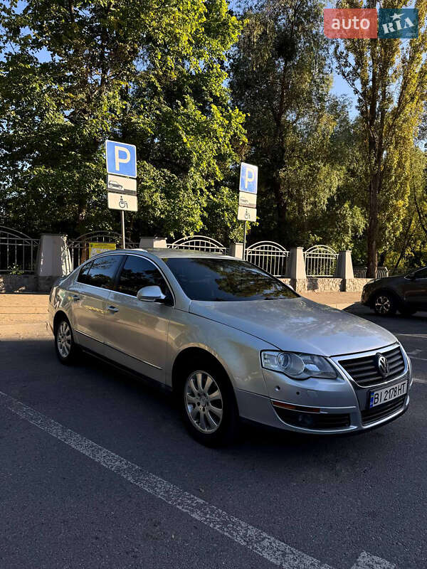 Седан Volkswagen Passat 2006 в Полтаве
