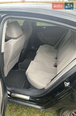 Седан Volkswagen Passat 2008 в Киеве