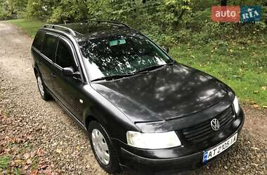 Универсал Volkswagen Passat 2000 в Черновцах