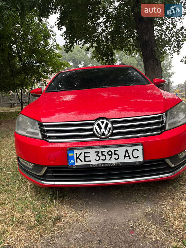 Универсал Volkswagen Passat 2011 в Каменском фото 15 Универсал Volkswagen Passat 2011 в Каменском