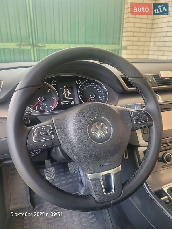 Седан Volkswagen Passat 2014 в Запорожье