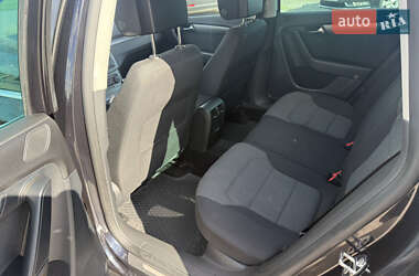 Универсал Volkswagen Passat 2011 в 
