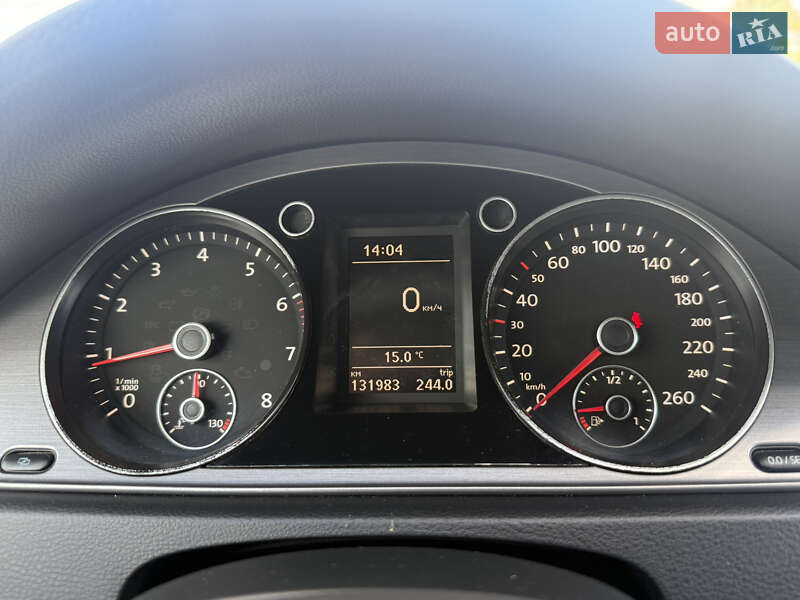 Универсал Volkswagen Passat 2011 в Львове