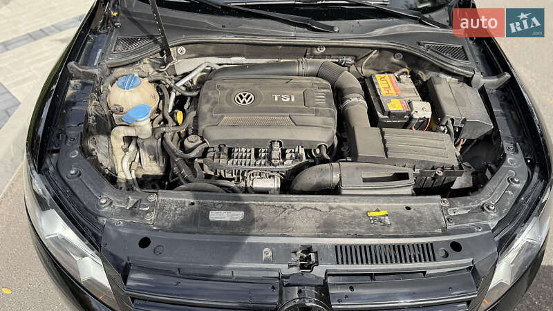 Седан Volkswagen Passat 2015 в Дніпрі