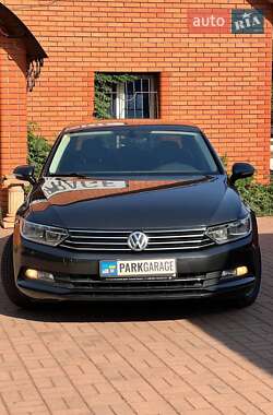 Volkswagen Passat 2019