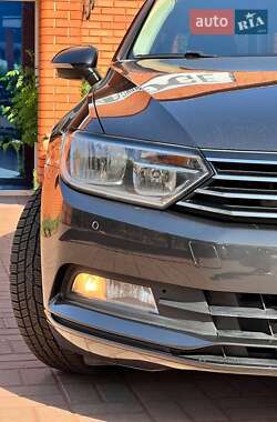 Седан Volkswagen Passat 2019 в 