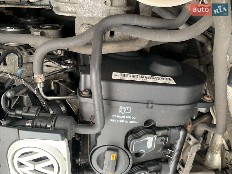 Седан Volkswagen Passat 2006 в Киеве