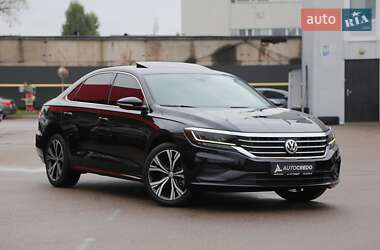 Седан Volkswagen Passat 2021 в Києві