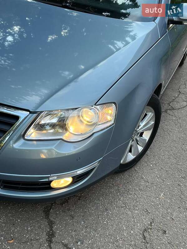 Универсал Volkswagen Passat 2009 в Калуше