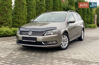 Універсал Volkswagen Passat 2013 в Хмельницькому