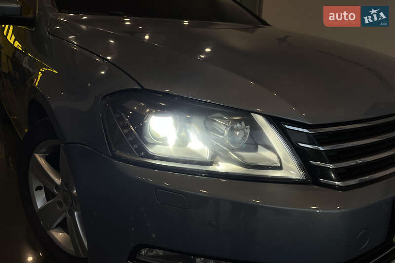 Универсал Volkswagen Passat 2013 в Шептицькому