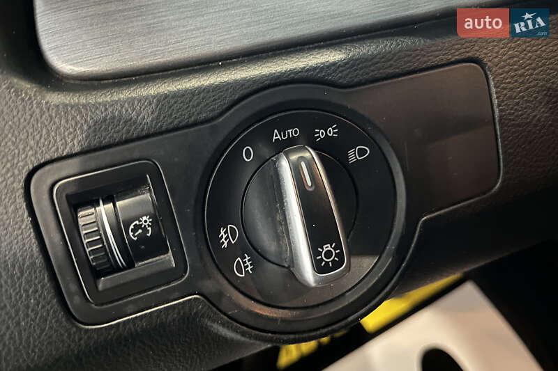 Универсал Volkswagen Passat 2013 в Шептицькому