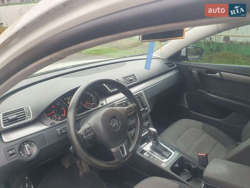 Седан Volkswagen Passat 2012 в Фастове фото 7 Седан Volkswagen Passat 2012 в Фастове