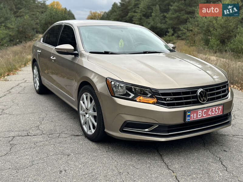 Седан Volkswagen Passat 2016 в Кременчуге фото Седан Volkswagen Passat 2016 в Кременчуге