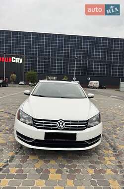 Седан Volkswagen Passat 2012 в 