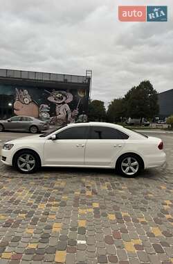 Седан Volkswagen Passat 2012 в 